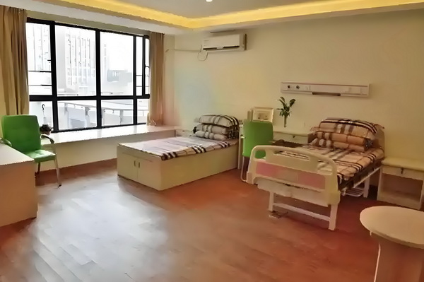 霸道坏皇帝囚宠弟媳：妄妃